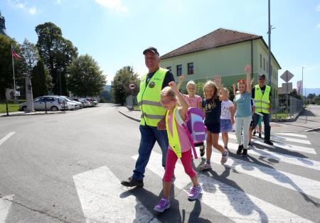 PROSTOVOLJCI NA PREHODIH 03 FOTO LJUBO VUKELIČ